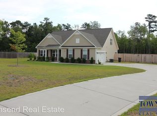 1436 Homeland Dr, Parkton, NC 28371