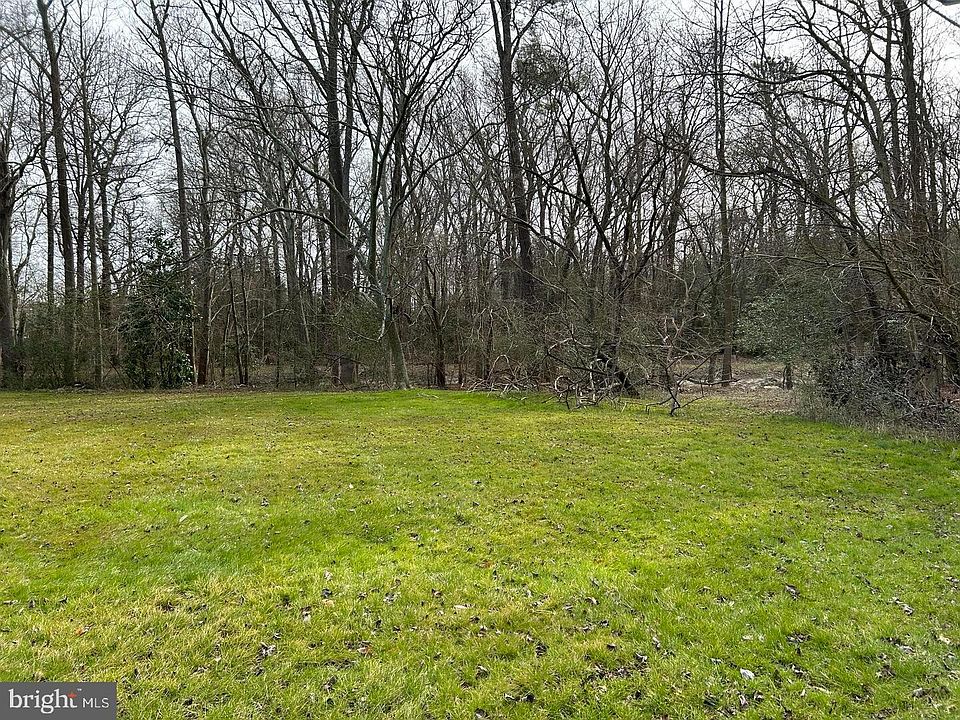 1st image of LOT 13 Canal St