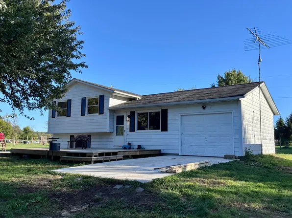 24589 Flach Rd, Mendon, MI 49072