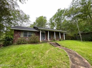 331 Colonial Dr, Jackson, MS 39204