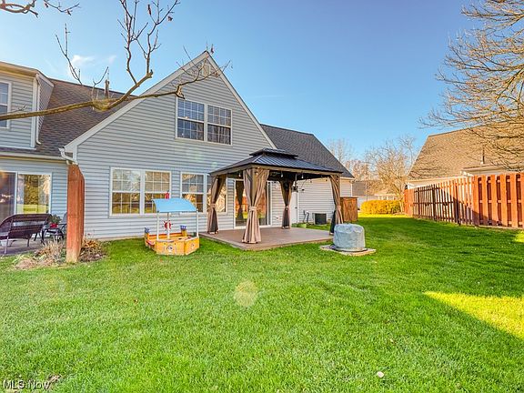 5th image of 24640 Thicket Ln #28