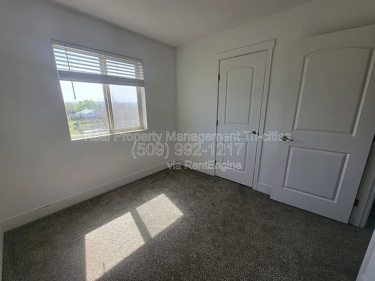 6708 Dradie Pl — Photo 8