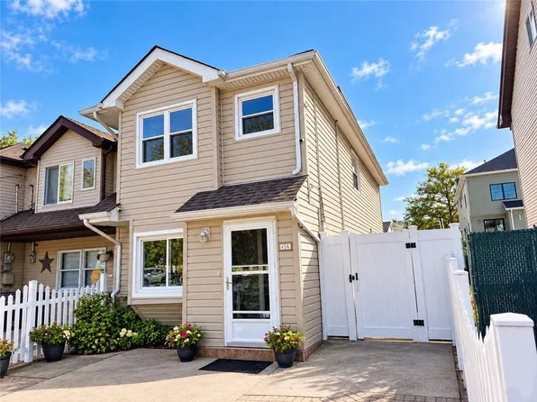 454 Raritan Ave, Staten Island, NY 10305