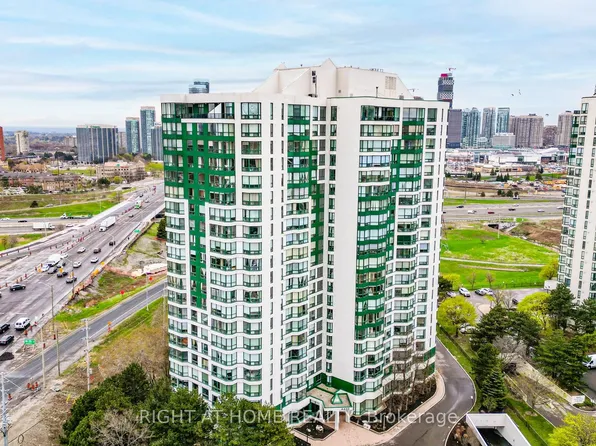 4450 Tucana Ct #1105, Mississauga, ON L5R 3R4