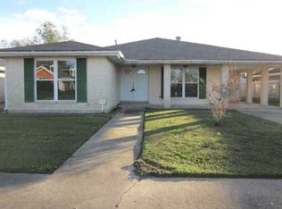 7020 Curran Rd, New Orleans, LA 70126