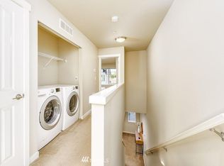 4227 NE 3rd Ln #4227, Renton, WA 98059