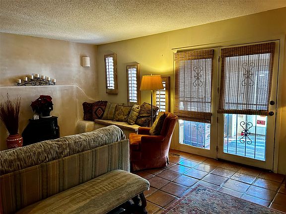 3rd image of 2706 Placita Chueco