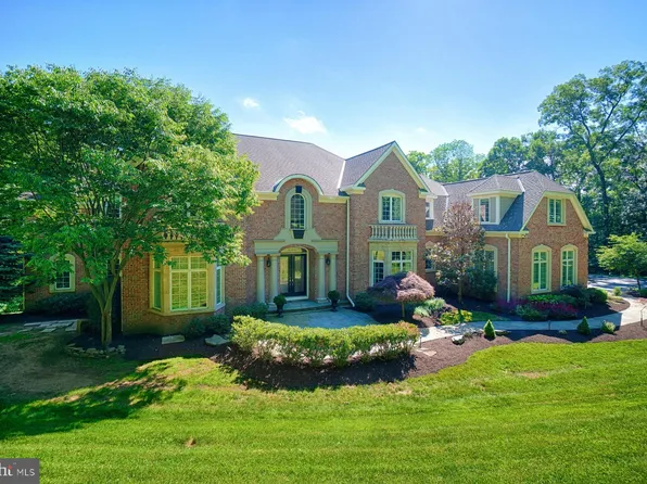 40321 Beacon Hill Dr, Leesburg, VA 20176