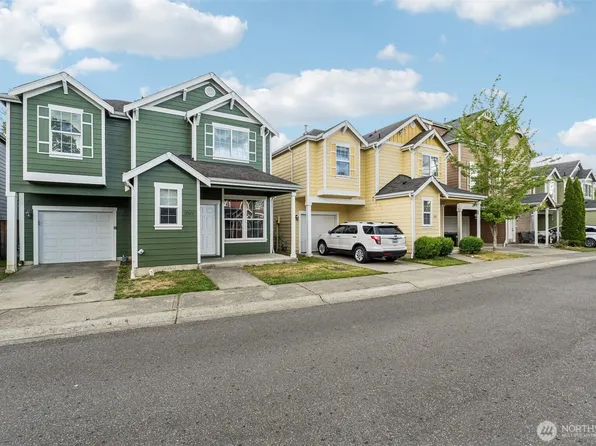 11522 7th Avenue Ct E, Tacoma, WA 98445