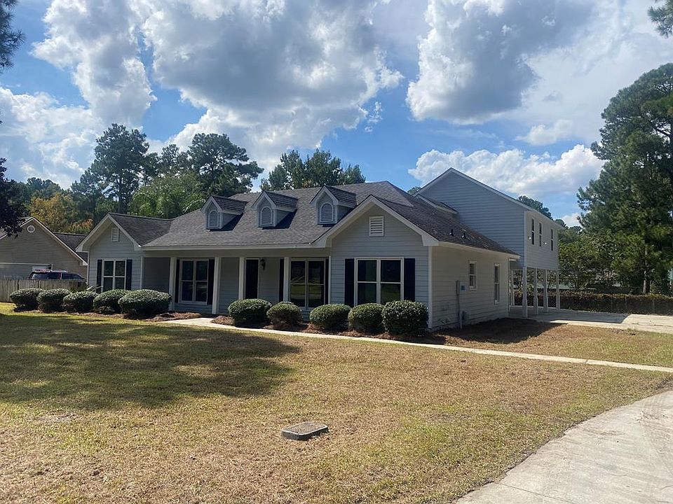 1st image of 1415 Woodland Way