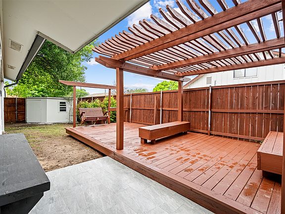 3rd image of 1453 Saint Patrick Dr