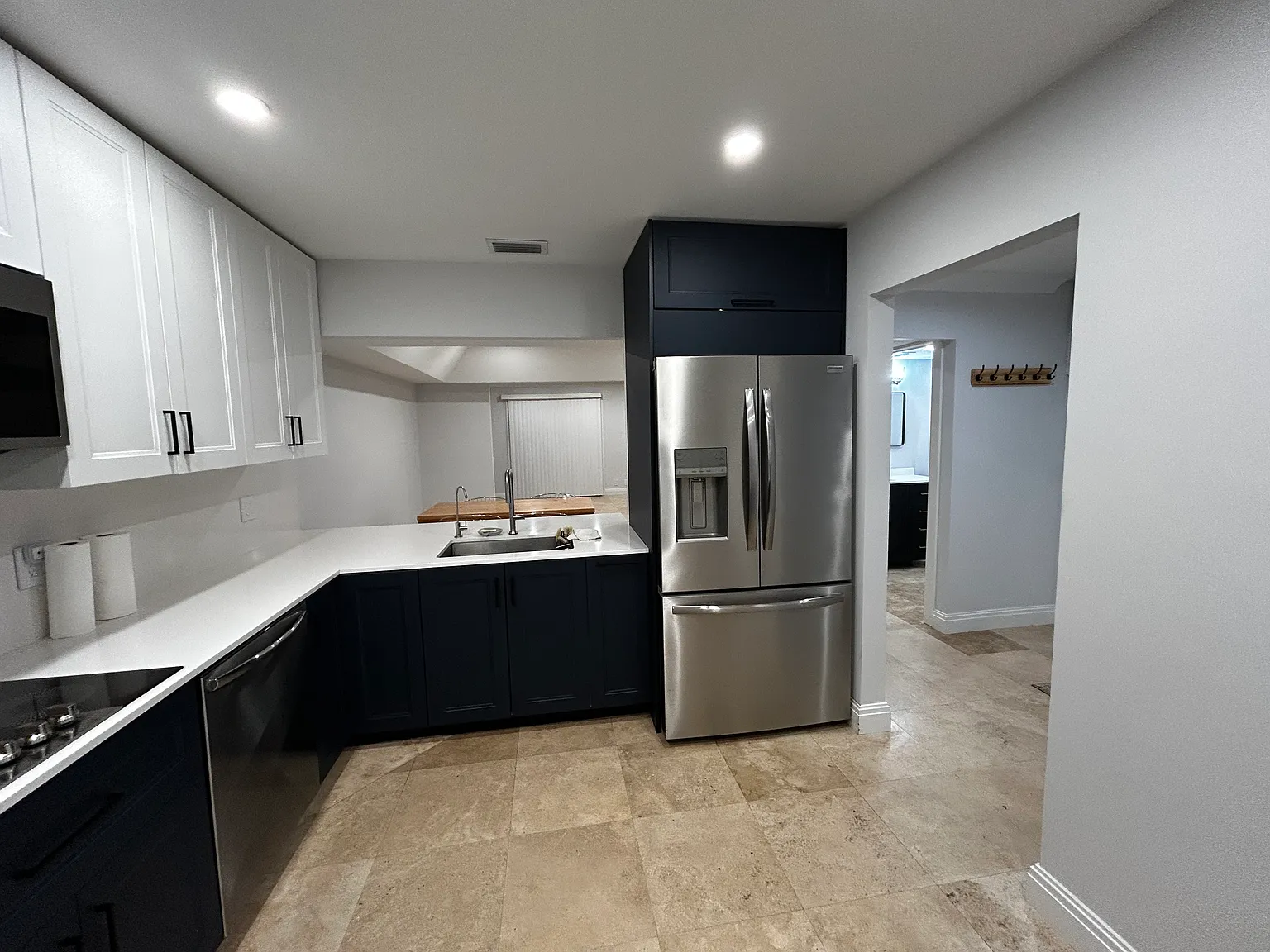 2 bed, 1632 sqft, $2,850 — Photo 2
