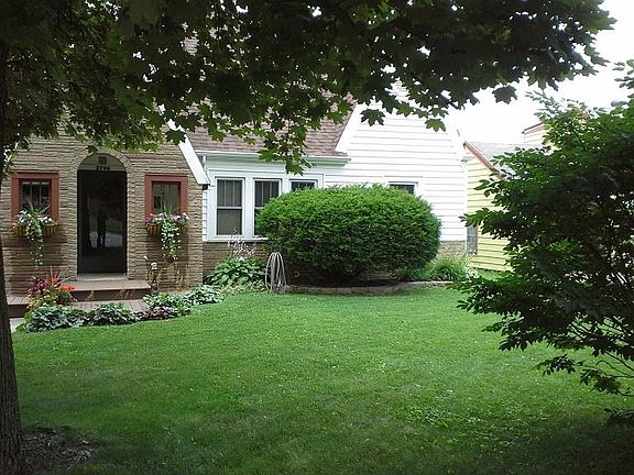 2nd image of 2706 N Rockton Ave