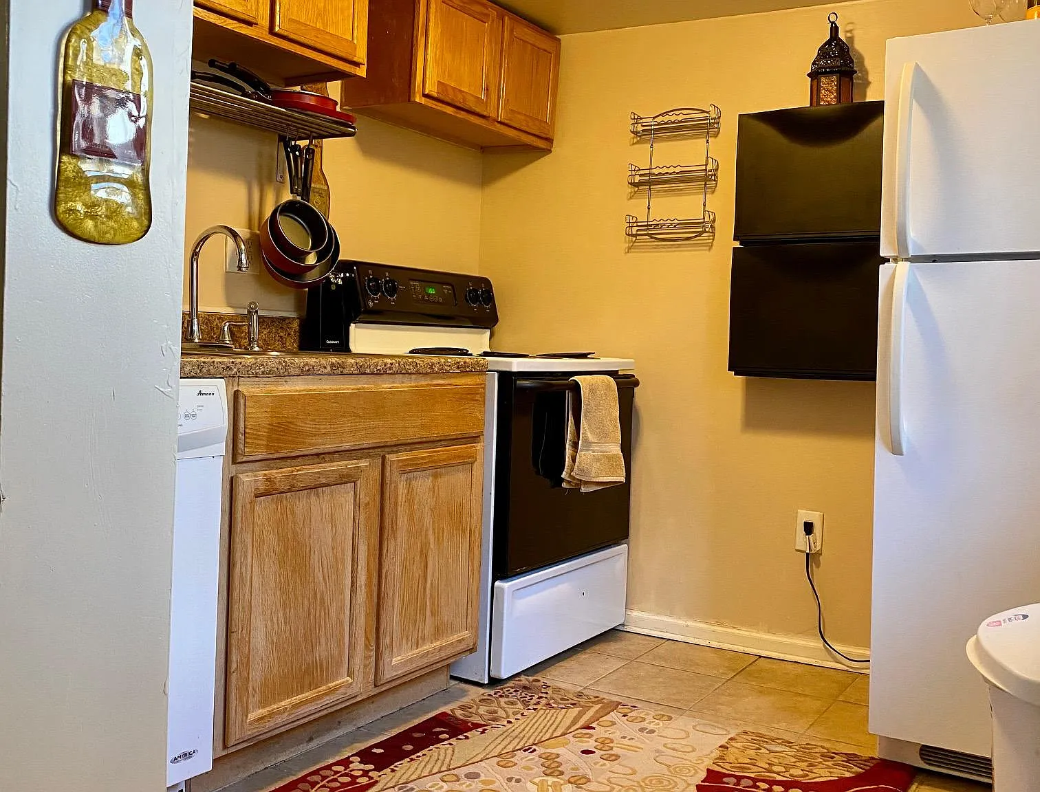 1 bed, 700 sqft, $1,850 — Photo 3