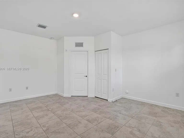 2371 SE 1st Ct — Photo 9