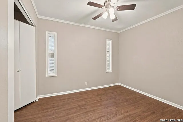 4515 Clear Spring Dr — Photo 9