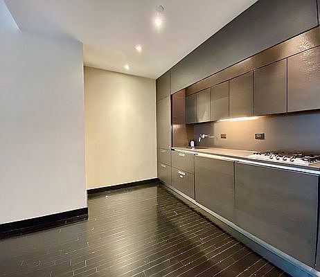 4th image of 20 Pine St APT 1610