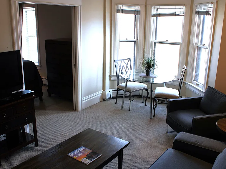 CH-Mapleton Terrace — Photo 7