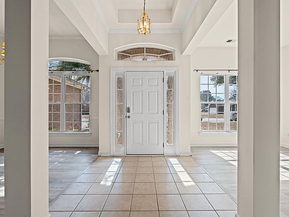 3rd image of 4502 Firethorne Dr.