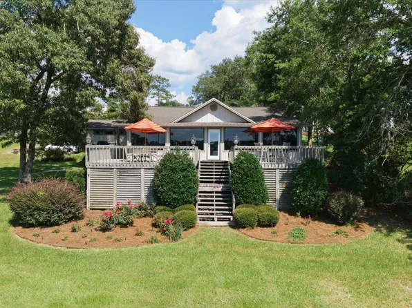 16123 NW Lakeside Ln, Bristol, FL 32321