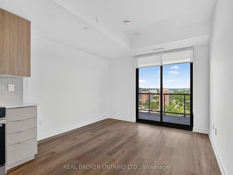 2075 Lakeshore Rd #1411 — Photo 8