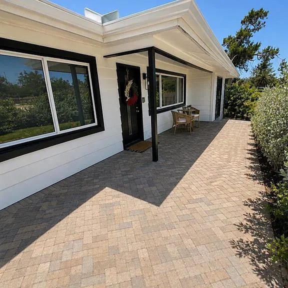 4205 Augustine Ave — Photo 3