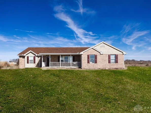 7302 Ringwood Rd, Oxford, OH 45056