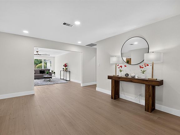 5th image of 6203 Fawnwood Dr