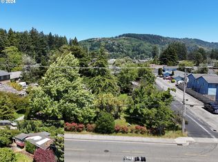 718-728 Pioneer Rd, Brookings, OR 97415