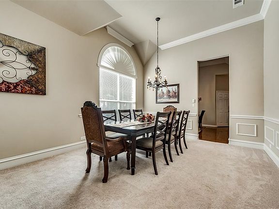 3rd image of 1560 Water Way Ct
