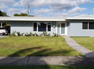 9725 SW 161st St, Miami, FL 33157