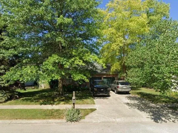 110 Ponsonby Ct, Indianapolis, IN 46214