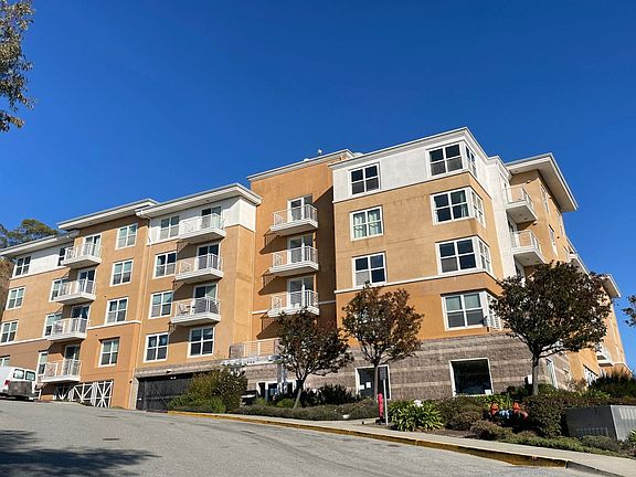 2nd image of 501 Crescent Way APT 5404