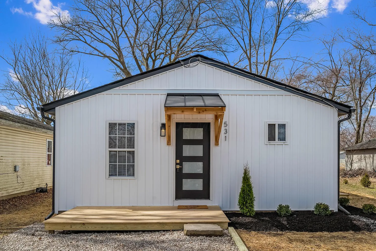 531 Tyler St photo 1