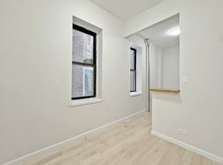 454 W 36th St #1, New York, NY 10018