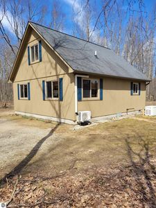 2007 Duquesa Ct, Weidman, MI, 48893