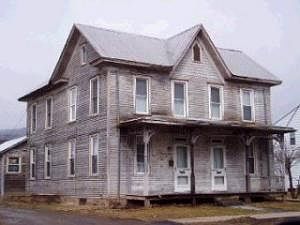 1st image of 153 N 2nd St