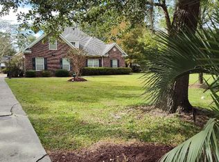 127 Live Oak Ln, Georgetown, SC 29440