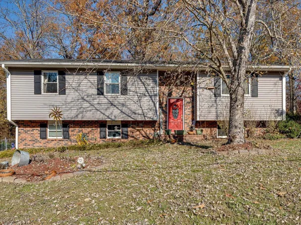 132 Brownwood Cir, Ringgold, GA 30736