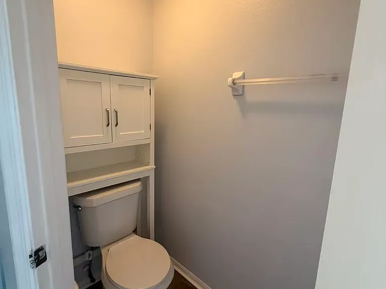 14745 Hartford Run Dr — Photo 17