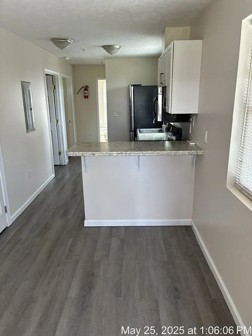 152 3rd Street — Photo 3
