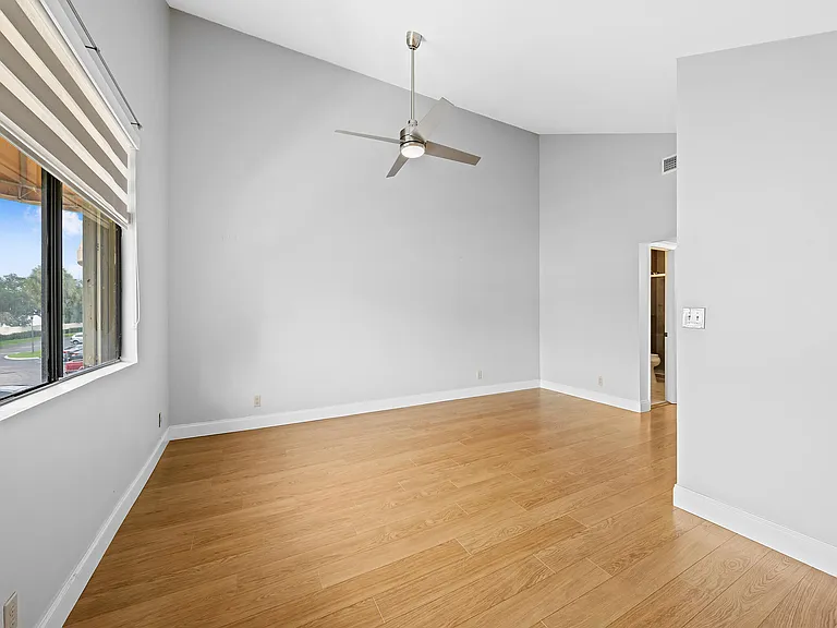 3344 NW 103rd Ave — Photo 16