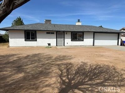 22134 Broken Lance Rd, Apple Valley, CA, 92307