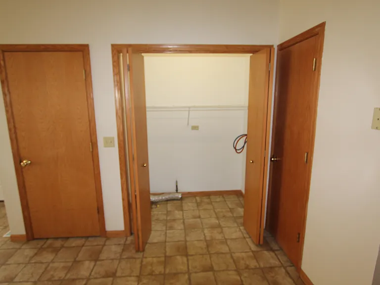 washer dryer setup