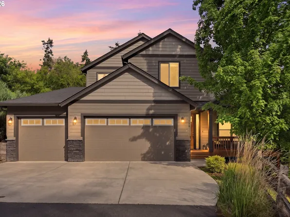 638 N 12th Ct, Ridgefield, WA 98642