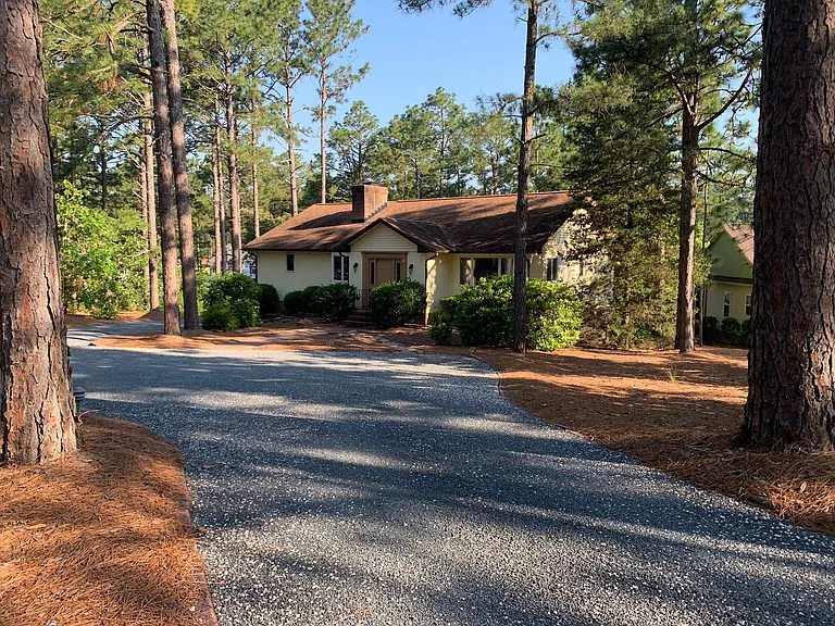 108 Otter Dr — Photo 2