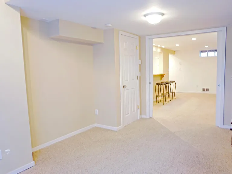 8203 35th Ave SW — Photo 13