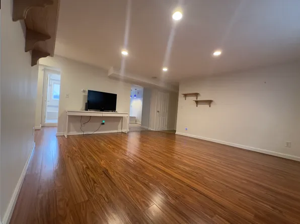 64 Bryon Rd, Chestnut Hill, MA