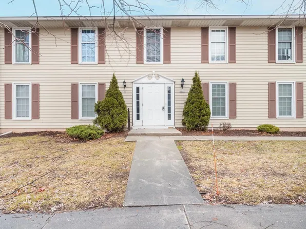 2602 Camelot BOULEVARD #C, Sheboygan, WI 53081