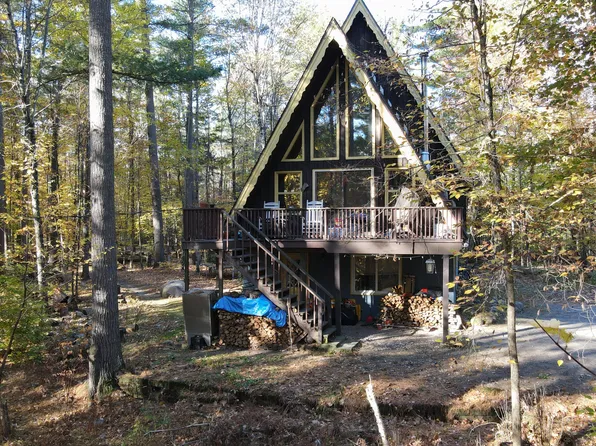 60 Gooseberry Ln, Jay, NY 12941